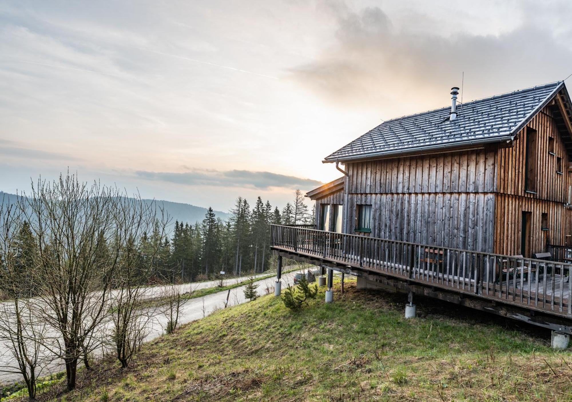 1A Chalet Rast - Wandern, Grillen, Traumblick, Indoor Sauna Bad Sankt Leonhard im Lavanttal Buitenkant foto